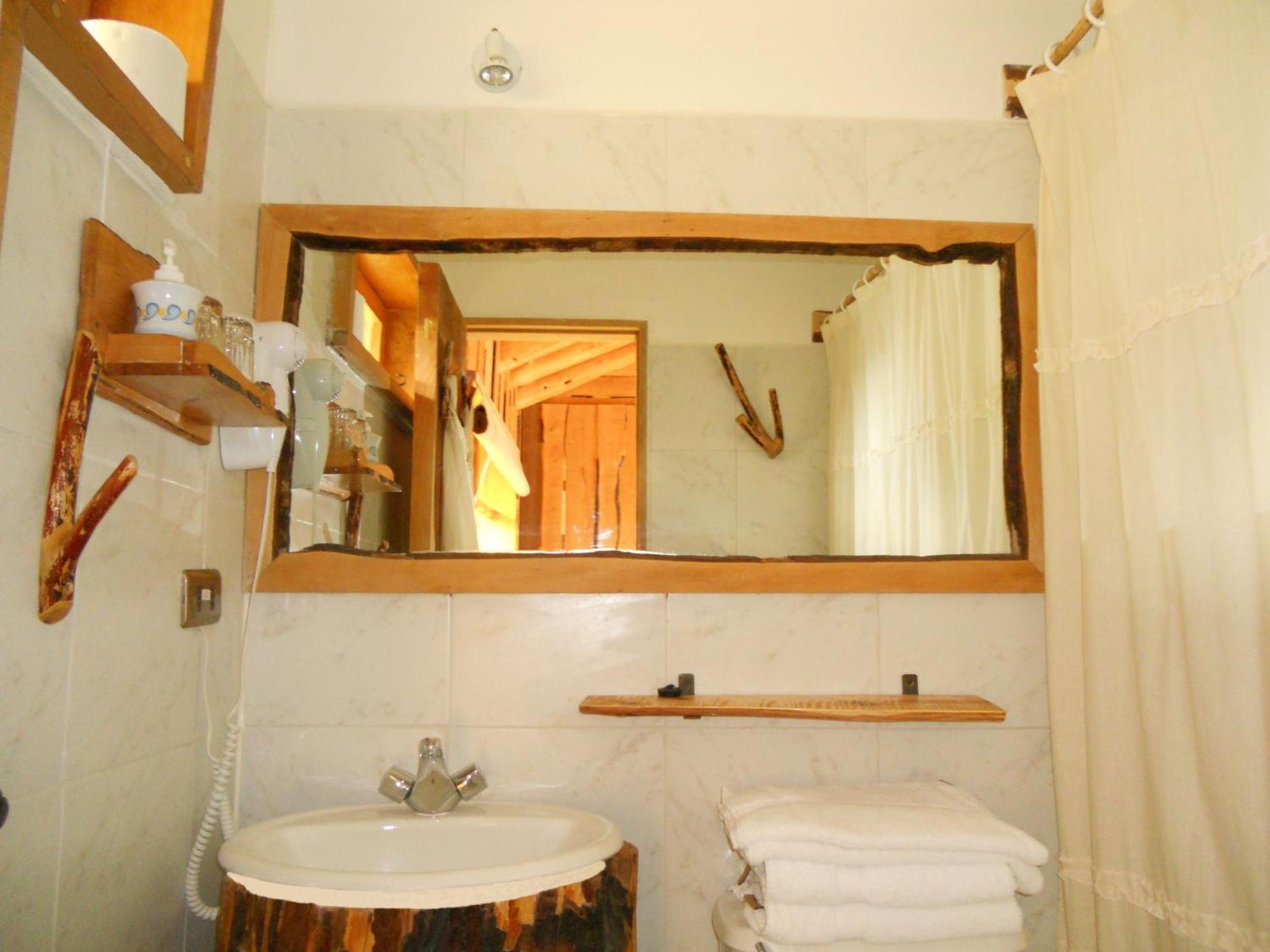 Hotel El Barranco Futaleufú Екстериор снимка