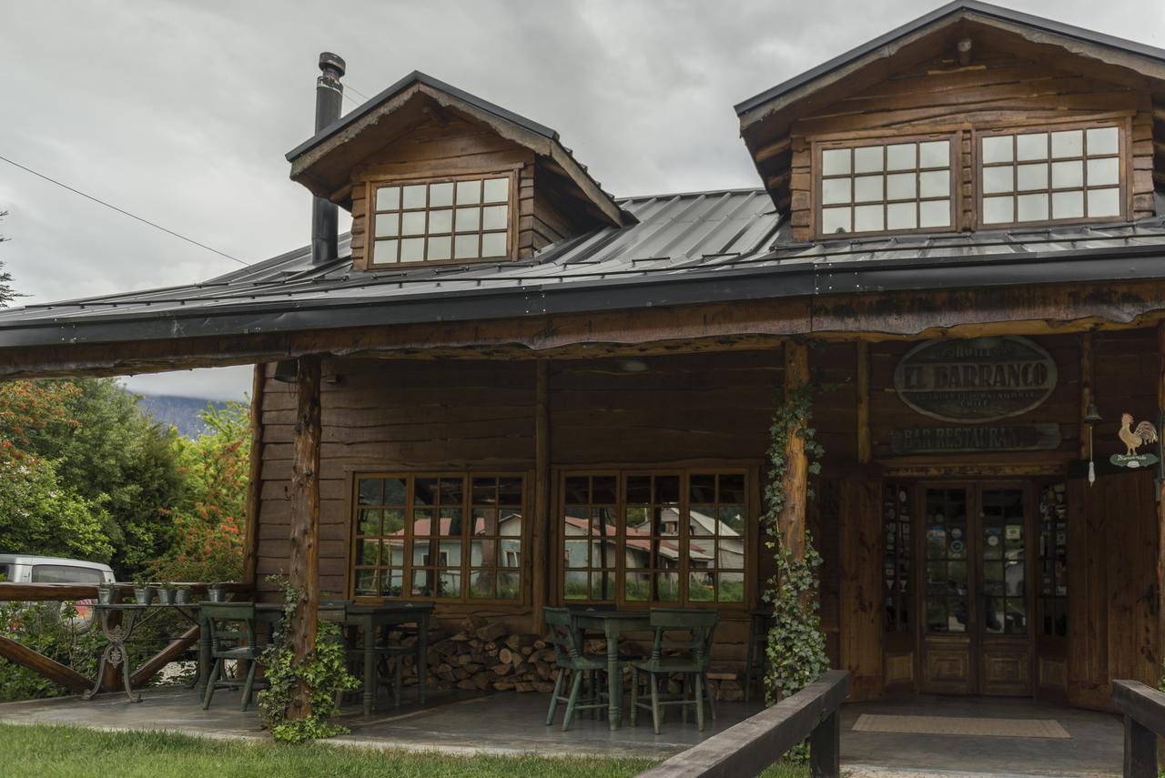 Hotel El Barranco Futaleufú Екстериор снимка