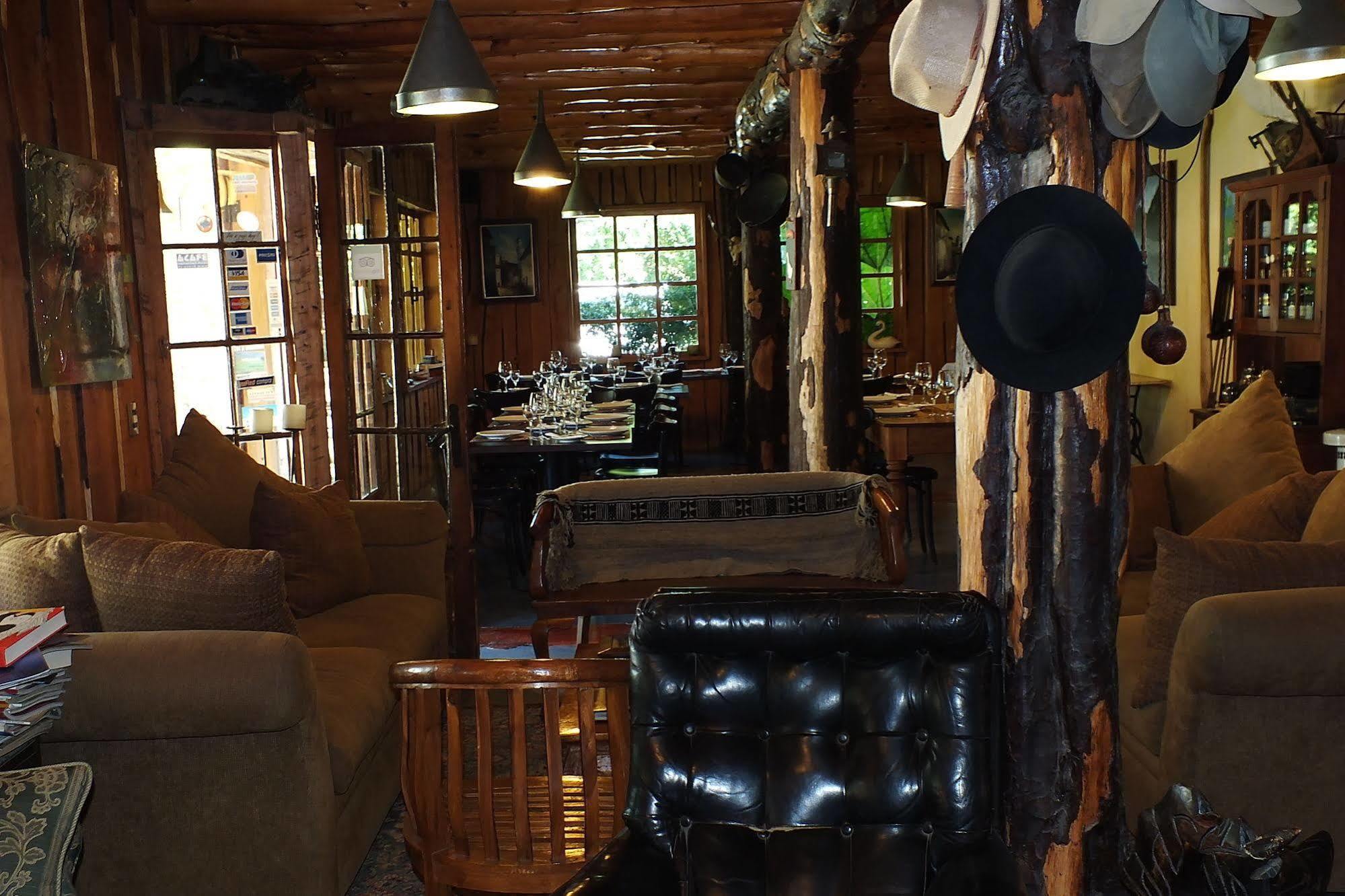 Hotel El Barranco Futaleufú Екстериор снимка