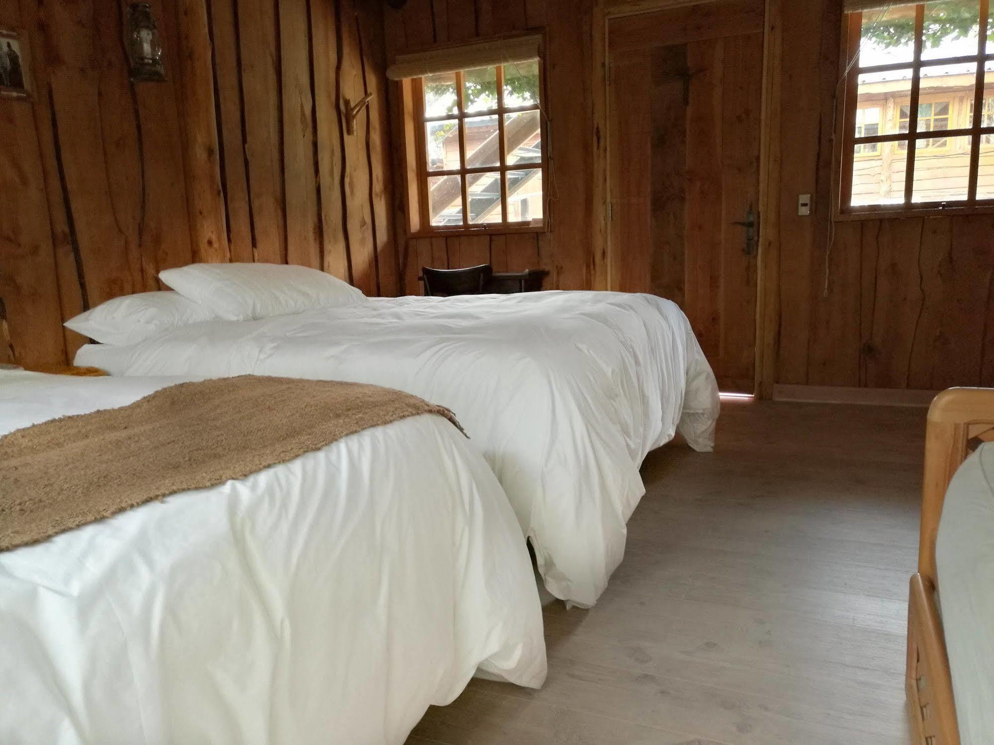 Hotel El Barranco Futaleufú Екстериор снимка
